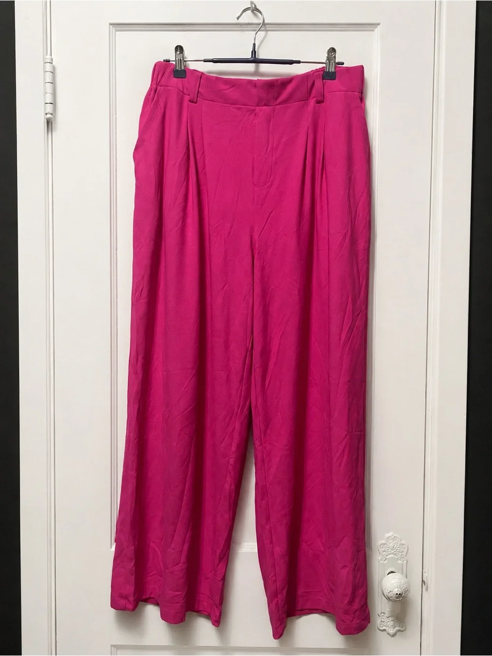 HALARA Waffle Wide-Leg High-Rise Pants in Bright Pink